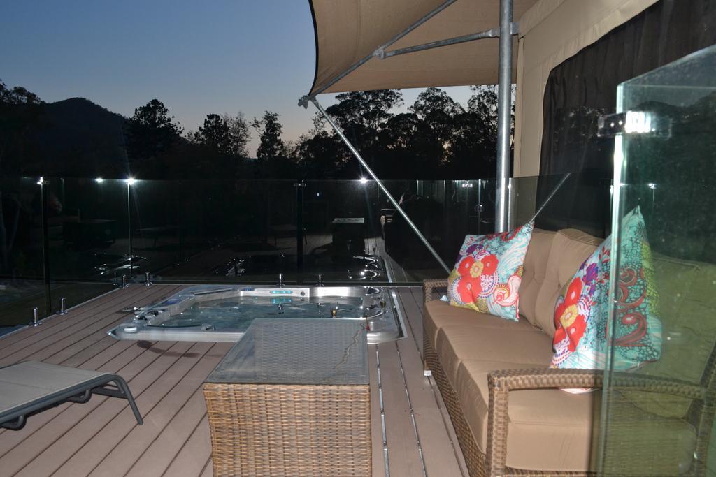 Hotel Tuckers Retreat Canungra Pokoj fotografie